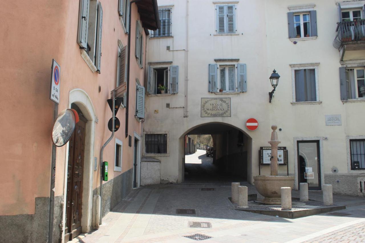 B&B Color Rovereto Роверето Екстер'єр фото