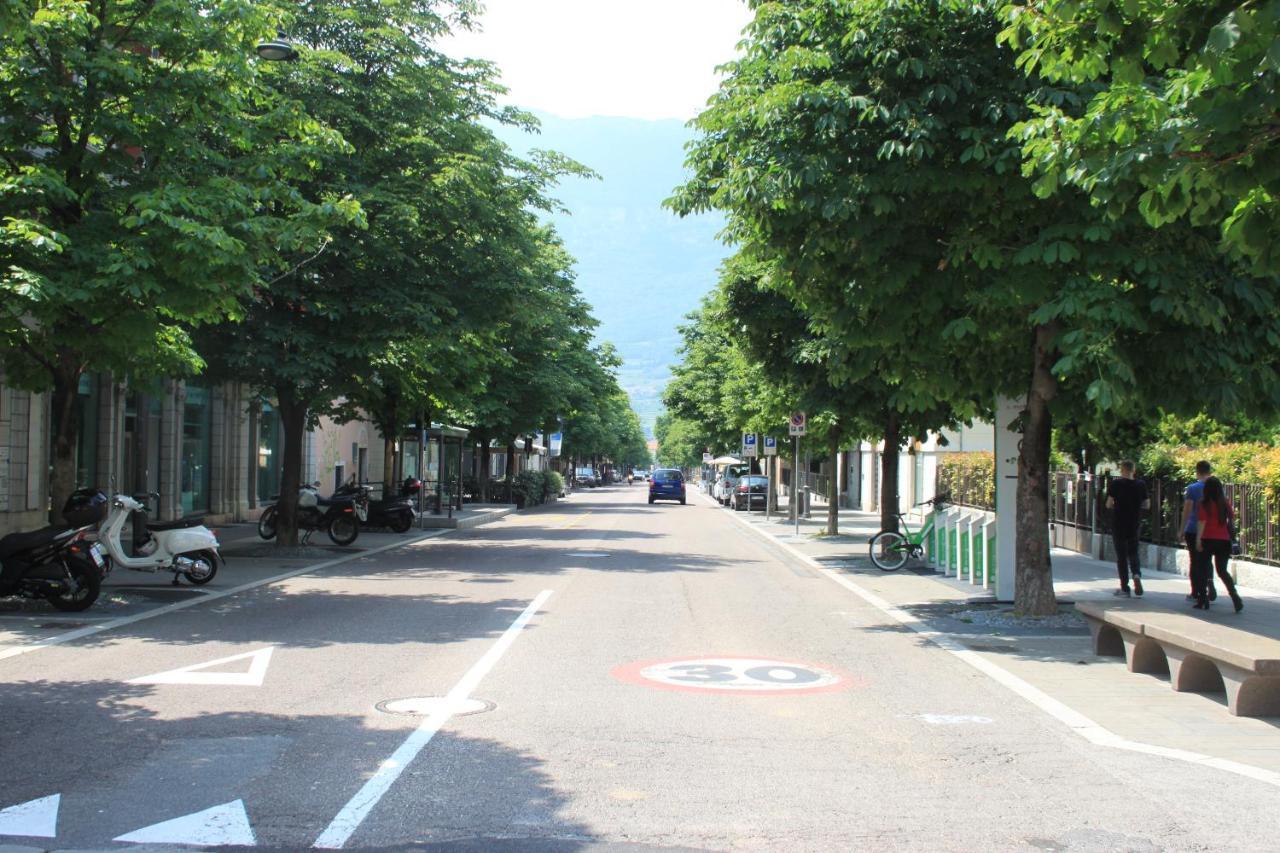 B&B Color Rovereto Роверето Екстер'єр фото